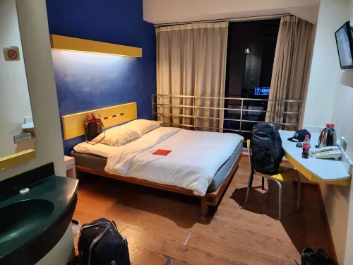 ibis budget Jakarta Menteng Kamar Photos