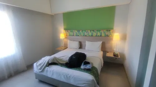 KHAS Makassar Hotel Kamar Photos