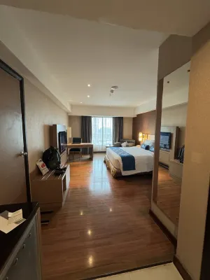Grand City Hall Hotel Kamar Photos