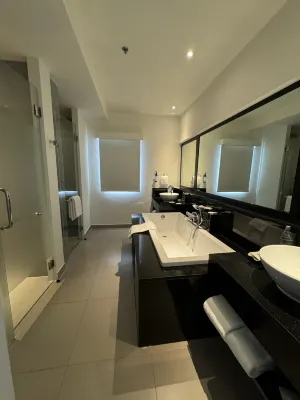 Hyatt Regency Phuket Resort Rooms Photos