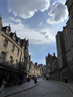 Hub by Premier Inn Edinburgh Haymarket In der Nähe des Hotels Photos