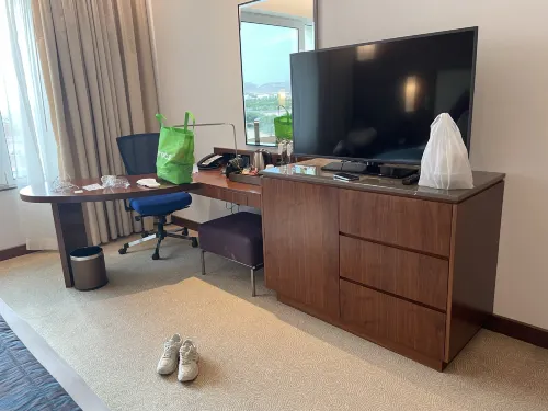 Crowne Plaza Muscat OCEC Chambres Photos