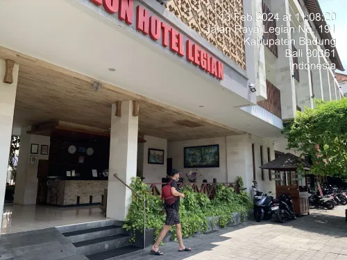 Grand la Walon Hotel Extérieur Photos