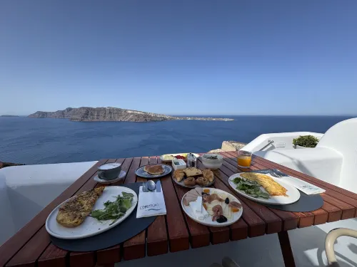 Maregio Suites Photos