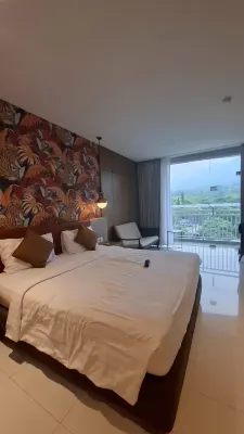 Pohon Inn Hotel Kamar Photos