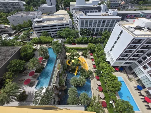 Mercure Pattaya Ocean Resort Relaksasi & Rekreasi Photos