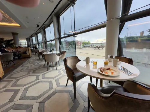 Hilton Belfast Restauration Photos