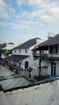 Petit Boutique Hotel Solo Рядом с отелем Photos