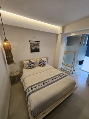 Little Mykonos Kamar Photos