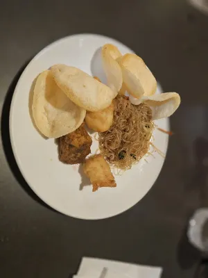 POP! Hotel Kelapa Gading Jakarta Makanan Photos