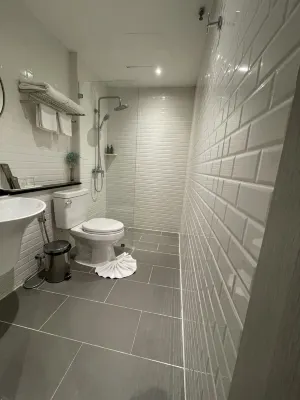 Evergreen Place Siam by UHG Rooms Photos