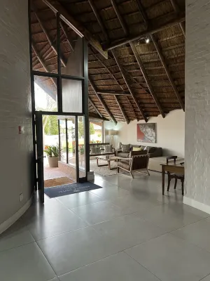 Protea Hotel Oudtshoorn Riempie Estate Espaces publics Photos