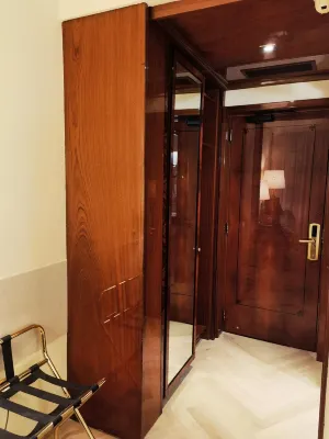 UNA HOTELS Scandinavia Milano Camere Photos