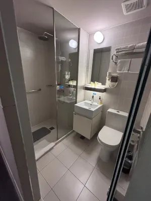 Jinjiang Inn Select (Shanghai Nanjing Road Pedestrian Street) Номера Photos