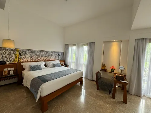 Maya Ubud Resort and Spa Kamar Photos