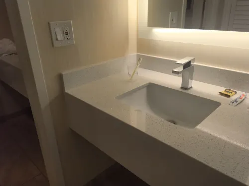 Best Western Plus Carriage Inn Rooms Photos