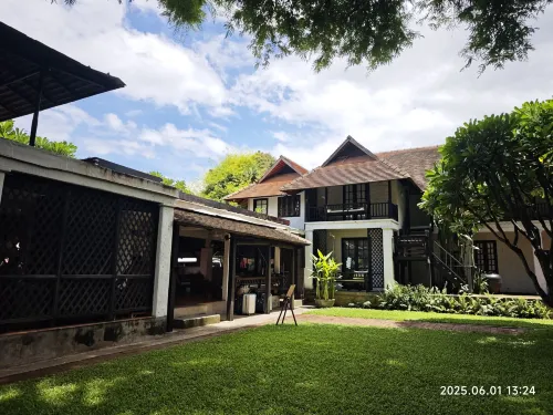 Tamarind Village Exterior Photos