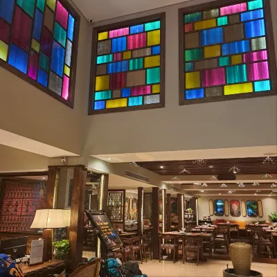 Au Lac Legend Hotel Photos