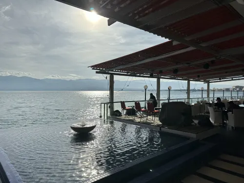 Swiss-Belhotel Silae Palu Photos