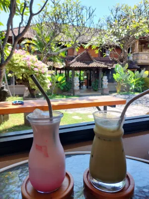 Puri Bali Hotel Photos
