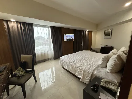 Hotel Santika Premiere Semarang Chambres Photos