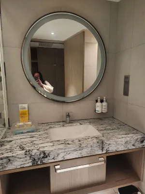 Holiday Inn Johor Bahru City Centre Habitaciones Photos