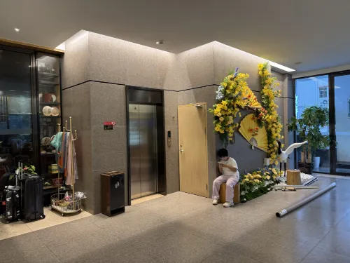 Quanshe Yunqi: Vista 270° Luxury Garden Designer Hotel (Zhuhai Jinwan Airport Branch) Aree comuni Photos