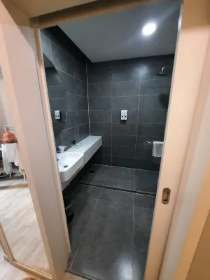 Qliq Damansara Petaling Jaya Kuala Lumpur Chambres Photos