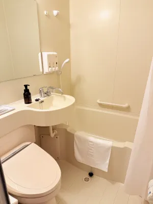 Toyoko Inn Toyama-eki Shinkansen-guchi No.2 Chambres Photos
