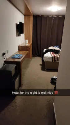 Trivelles Mayfair,Stockport Rooms Photos