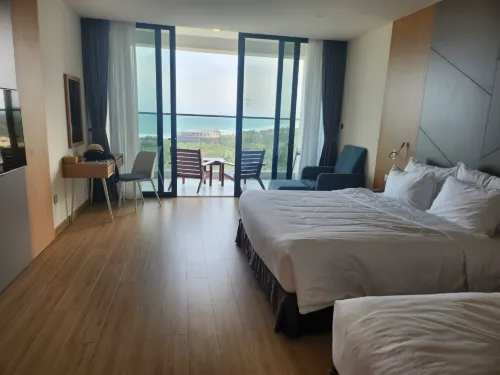 Aquamarine Resort & Spa Cam Ranh Camere Photos