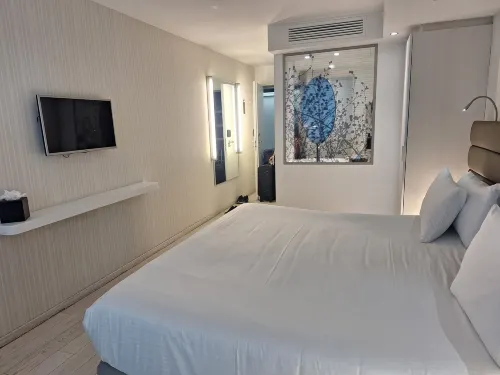 Eurostars Book Hotel Номера Photos