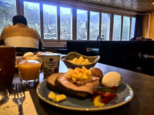 Eiger Lodge Chic Restauration Photos