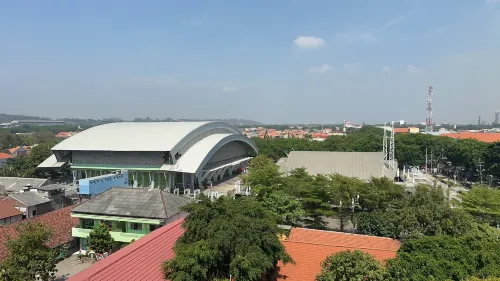 DAFAM Pacific Caesar Surabaya Dekat Hotel Photos