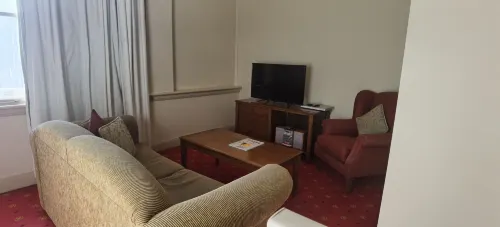 Grand Hotel Melbourne Rooms Photos