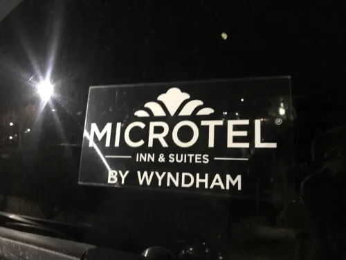 Microtel Inn & Suites by Wyndham BWI Airport Baltimore Photos