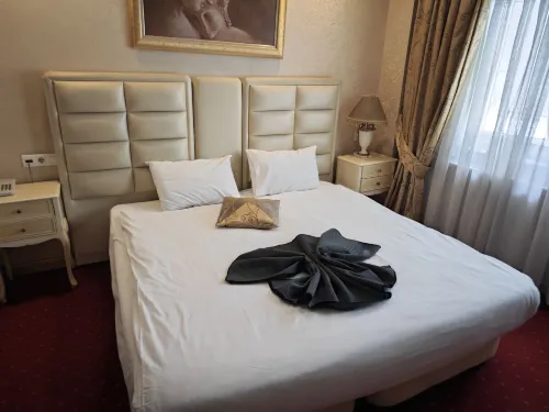 Twins Hotel Zimmer Photos