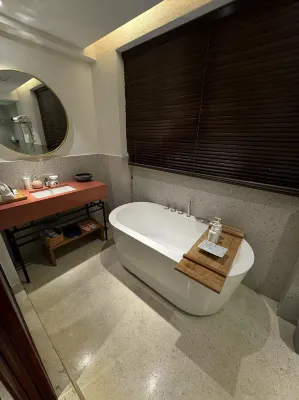 Qingmei Xueshe Shilily Hot Spring Hotel Rooms Photos