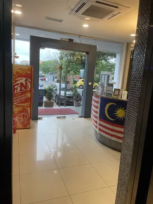 M Design Hotel @ Seri Kembangan Aree comuni Photos