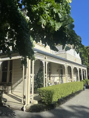 Merivale Manor Photos