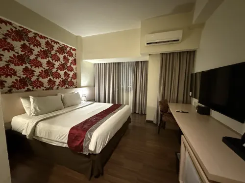 Solo Paragon Hotel & Residence Phòng Photos