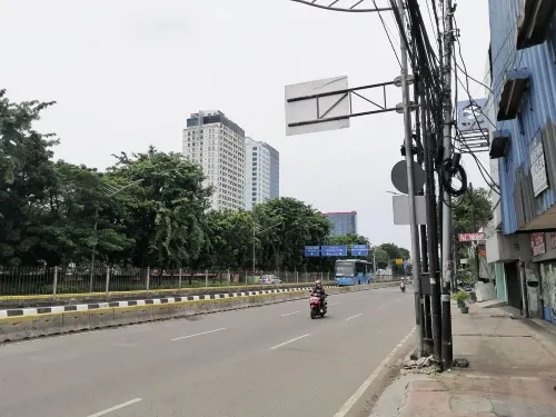 The Kartini 8 Residence Dekat Hotel Photos
