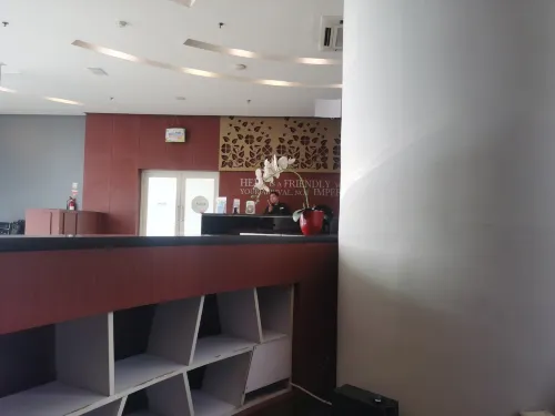 Kyriad Hotel Airport Jakarta Öffentliche Flächen Photos