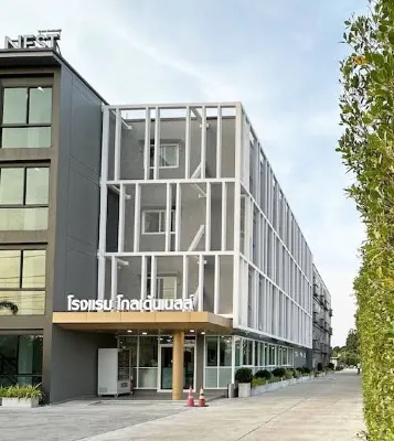 Golden Nest Hotel Extérieur Photos
