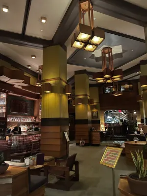 Freehand Los Angeles Restauration Photos