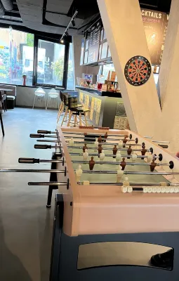Moxy Lausanne City Espaces publics Photos