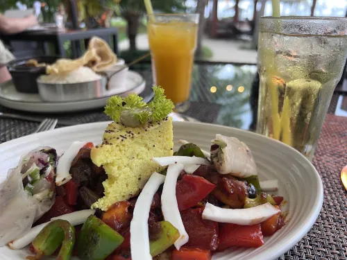 Lomani Island Resort & Spa Dining Photos