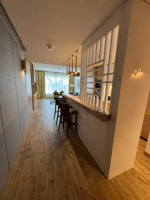 The Bentley Luxury Hotel & Suites Номера Photos