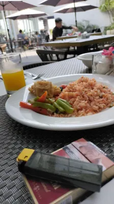 ASTON Sidoarjo City Hotel & Conference Center Makanan Photos