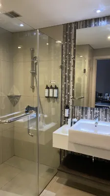 Mercure alam sutera Kamar Photos